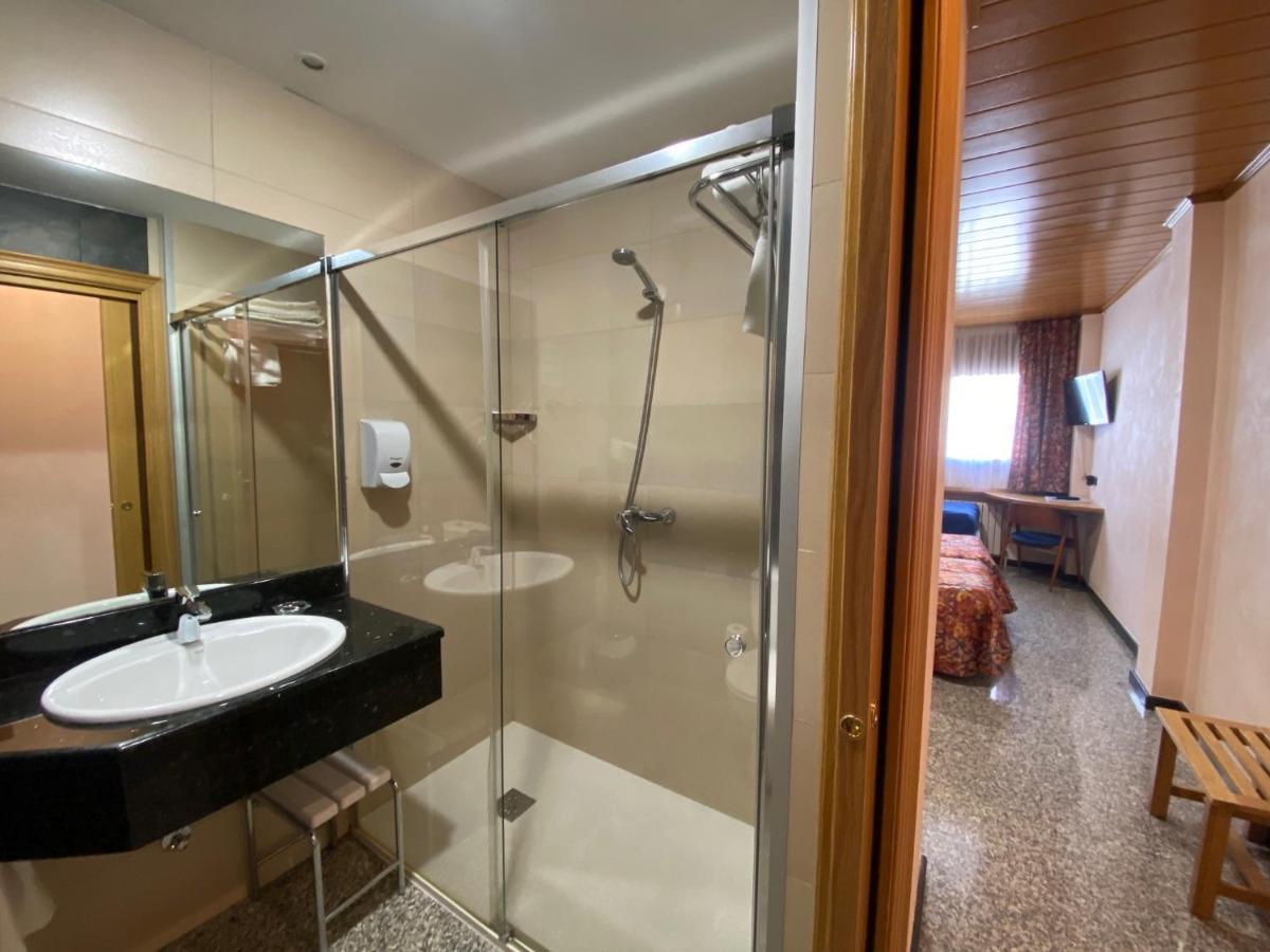 Hotel Sant Antoni Ribes De Freser Esterno foto