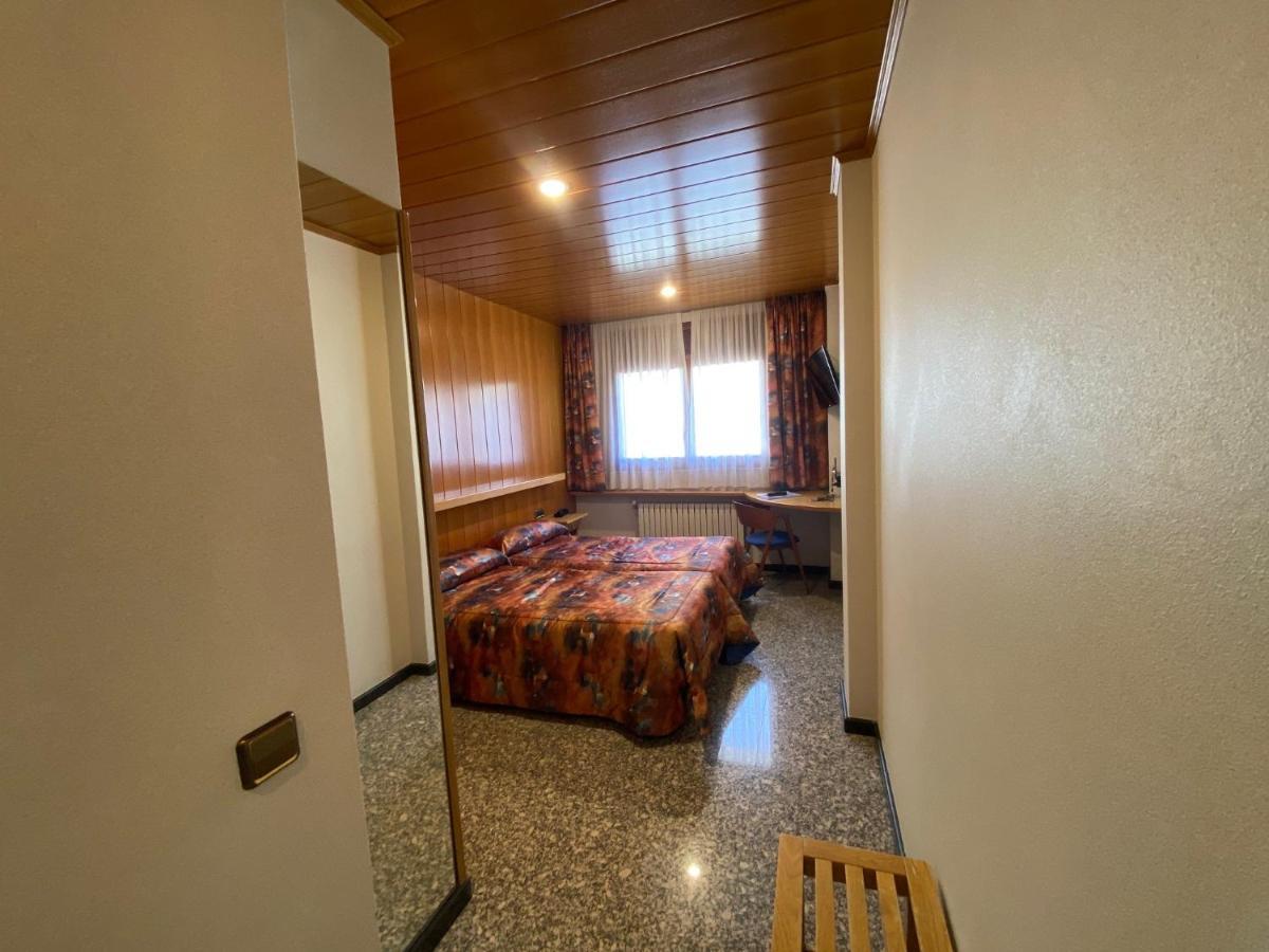 Hotel Sant Antoni Ribes De Freser Esterno foto