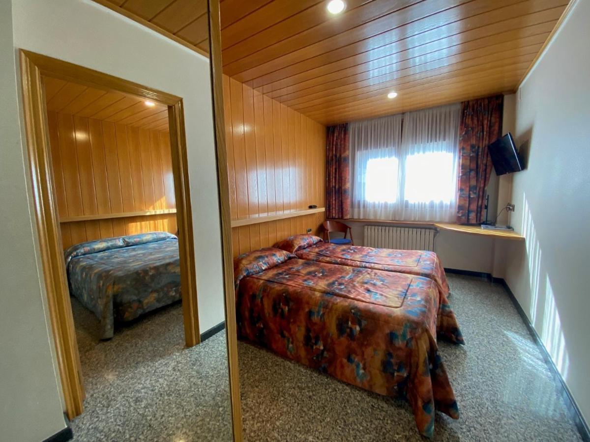 Hotel Sant Antoni Ribes De Freser Esterno foto