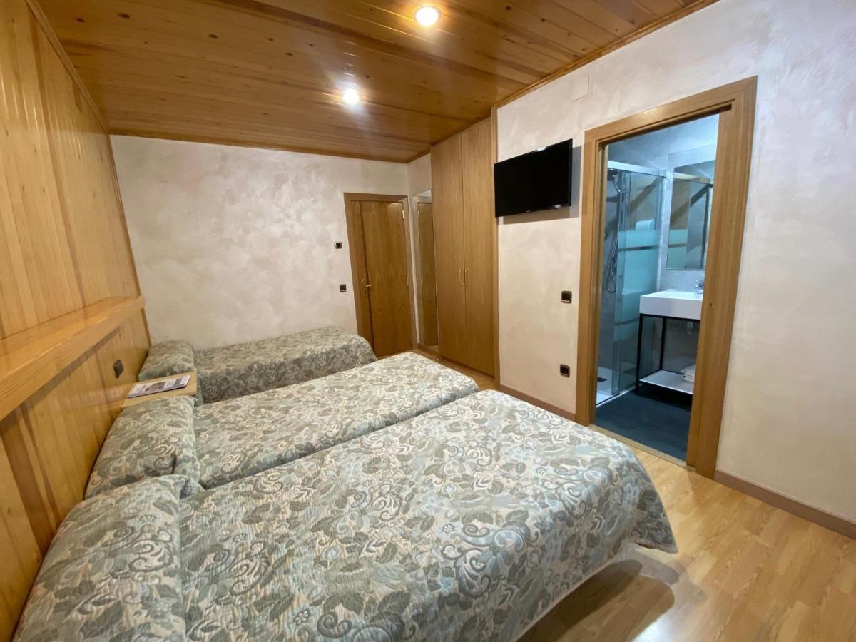 Hotel Sant Antoni Ribes De Freser Esterno foto
