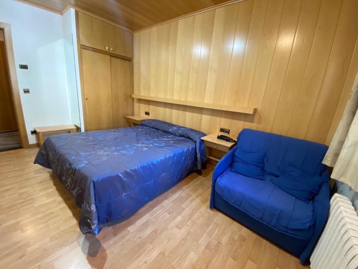 Hotel Sant Antoni Ribes De Freser Esterno foto